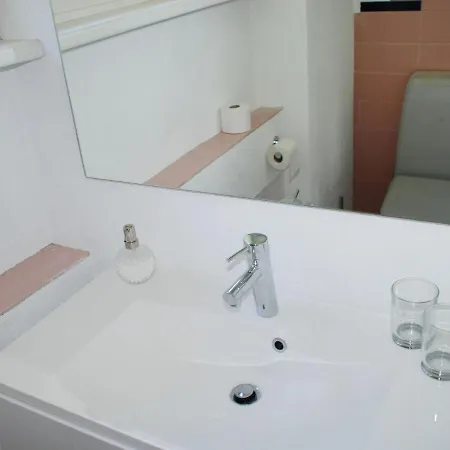 Vernice Gialla By Interhome Villa Minusio
