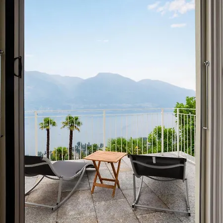 Vernice Gialla By Interhome *
