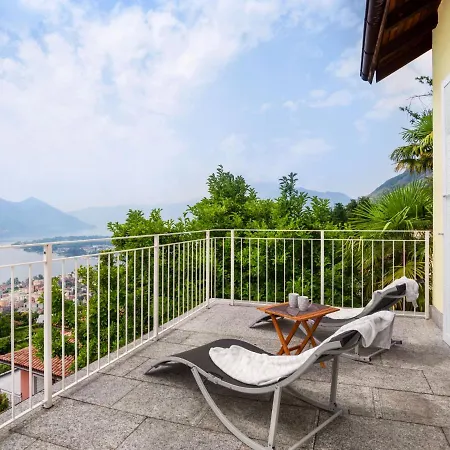 Vernice Gialla By Interhome Minusio