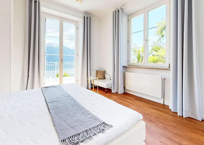 Vernice Gialla By Interhome *